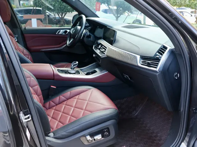 BMW X5 — Фото автомобиля 15