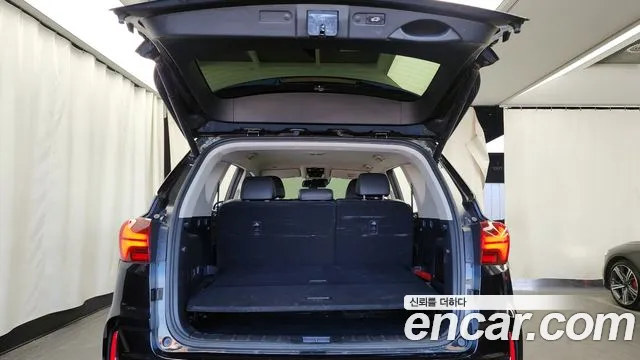 KG_Mobility_Ssangyong Rexton All Rexton Дизель 2.2 4WD — Фото автомобиля 20
