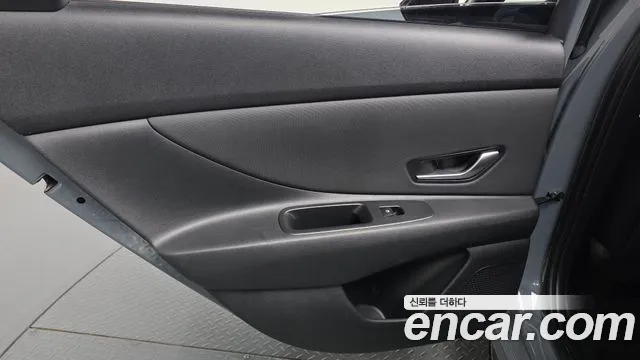 Hyundai Avante CN7 — Фото автомобиля 24