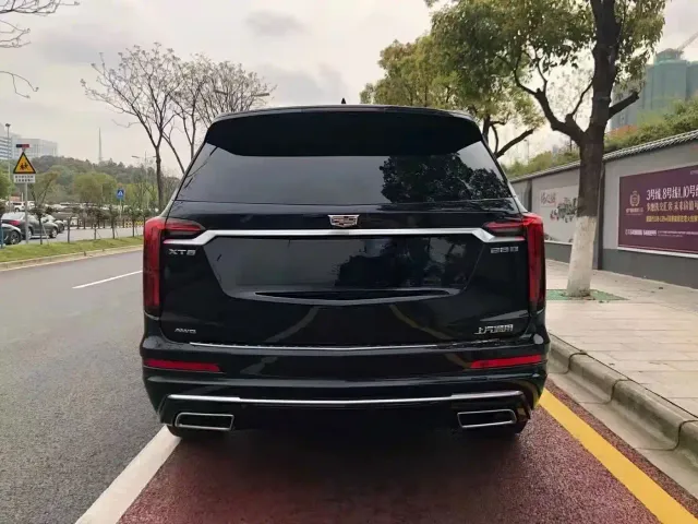 Cadillac XT6 — Фото автомобиля 9