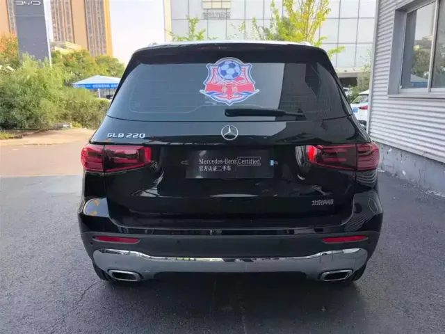 Mercedes-Benz GLB-Class — Фото автомобиля 3