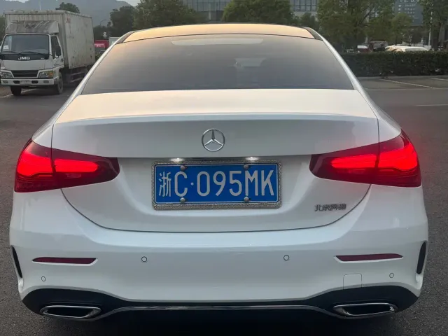 Mercedes-Benz A-Class — Фото автомобиля 16
