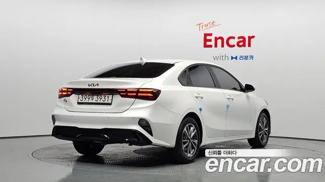 Фотография автомобиля — Kia K3 Generation 2