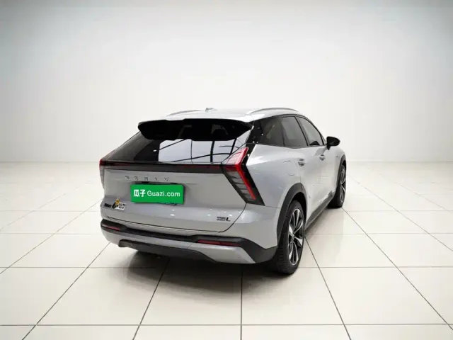 Geely Boyue L — Фото автомобиля 3
