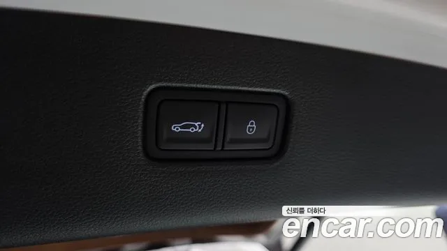 Genesis GV80 — Фото автомобиля 26