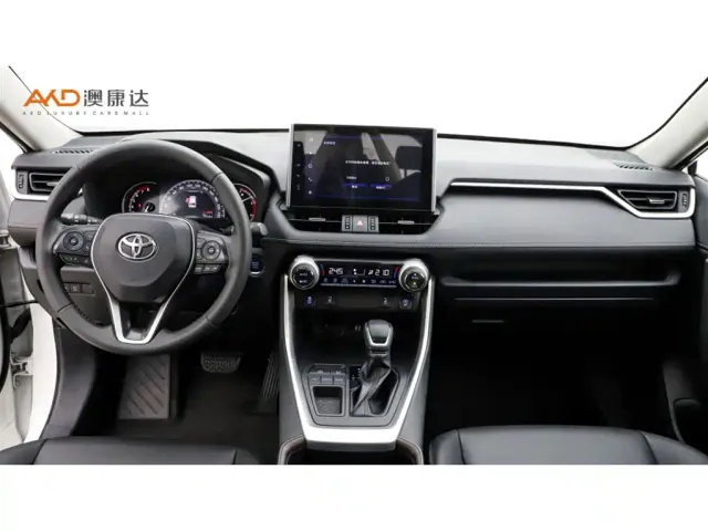 Toyota RAV4 — Фото автомобиля 5