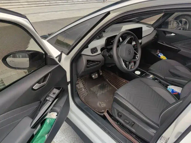 Volkswagen ID.3 — Фото автомобиля 17
