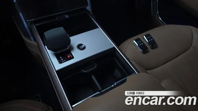 Land Rover Range Rover — Фото автомобиля 8