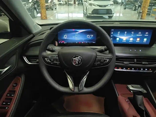 Buick Verano — Фото автомобиля 10