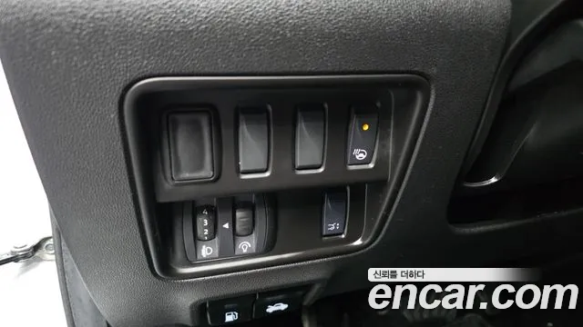 Renault Korea QM6 New — Фото автомобиля 23