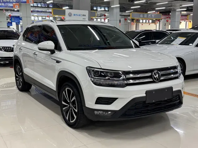 Volkswagen Tharu — Фото автомобиля 3