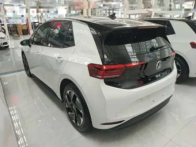 Volkswagen ID.3 — Фото автомобиля 22