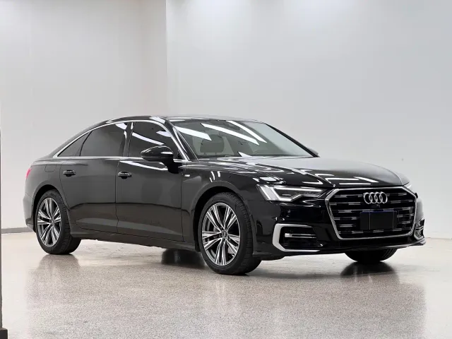 Audi A6L — Фото автомобиля 3
