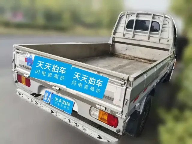 Wuling Rongguang Mini Truck — Фото автомобиля 2