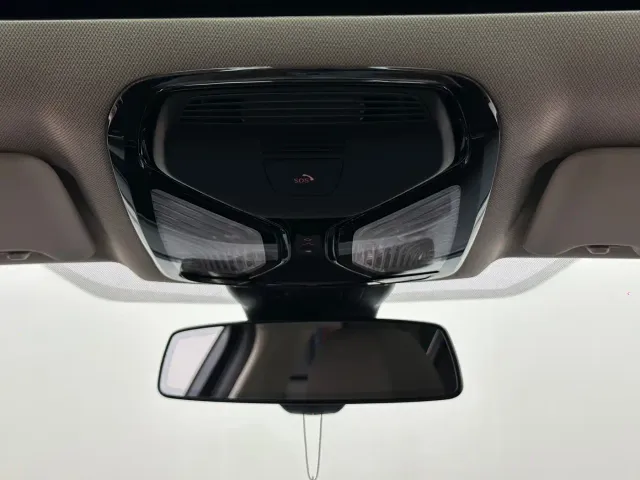 BMW i3 — Фото автомобиля 23