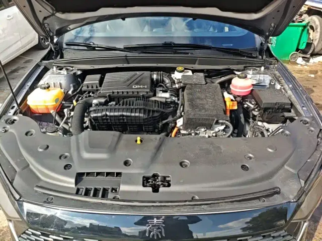 BYD Qin PLUS — Фото автомобиля 19