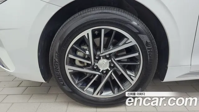 Hyundai Grandeur Новый Grandeur IG 3.0 LPi (Для проката) — Фото автомобиля 5