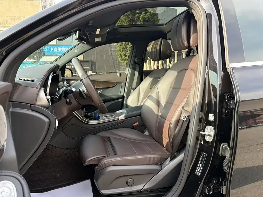 Mercedes-Benz Mercedes-Benz GLC 2022 Third Facelift GLC 300 L 4MATIC Luxury Model — Фото автомобиля 11
