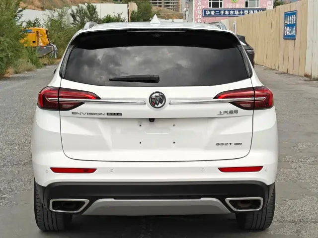 Buick Envision Plus — Фото автомобиля 4
