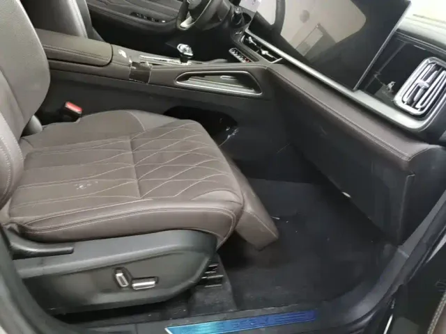 Geely Xingyue L — Фото автомобиля 24