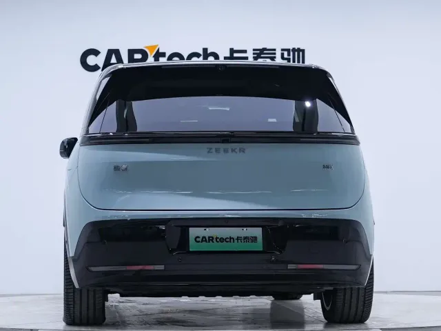 Zeekr Mix — Фото автомобиля 3