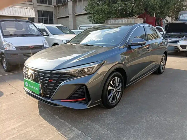 Фотография автомобиля — Changan Eado