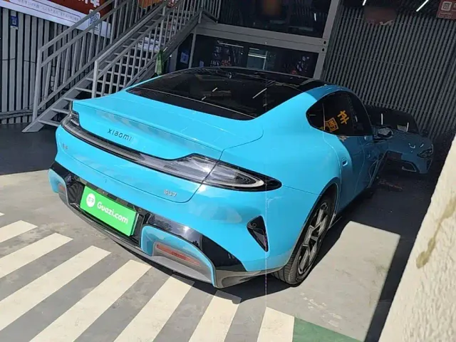 Xiaomi SU7 — Фото автомобиля 6