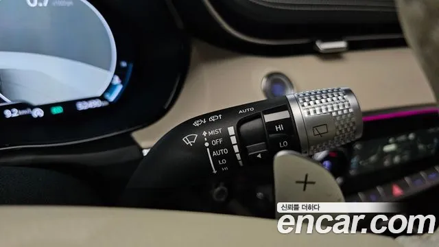 Genesis GV70 — Фото автомобиля 27