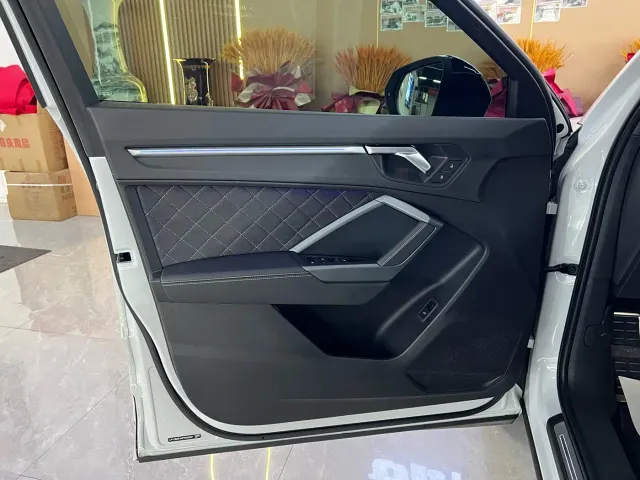 Audi Q3 Sportback — Фото автомобиля 11
