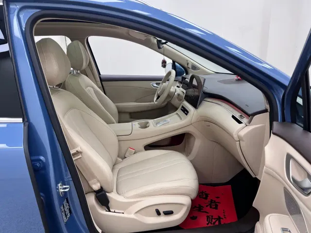Shangjie SUV — Фото автомобиля 27