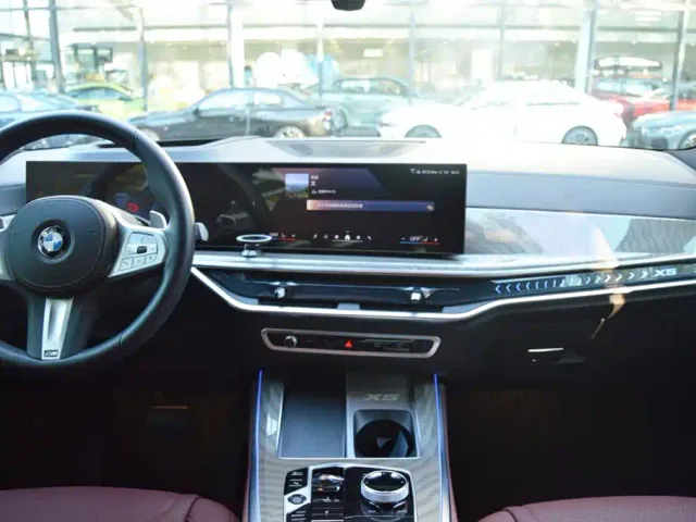 BMW X5 — Фото автомобиля 8