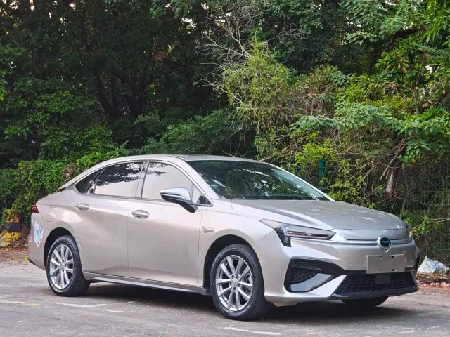 GAC Aion S — Фото автомобиля 2