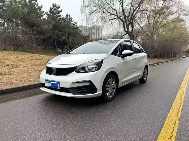 Фотография автомобиля — Honda Fit