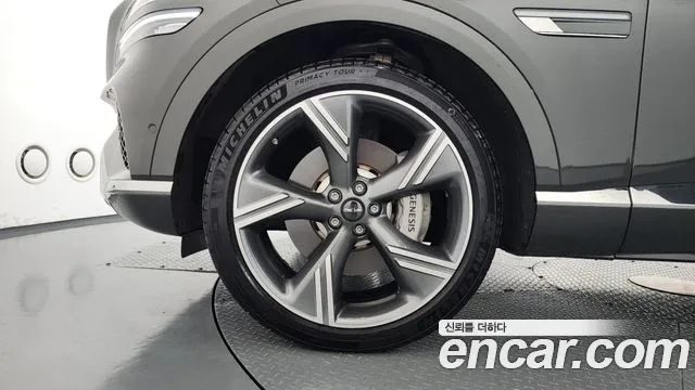 Genesis GV80 2.5T Бензин AWD — Фото автомобиля 5