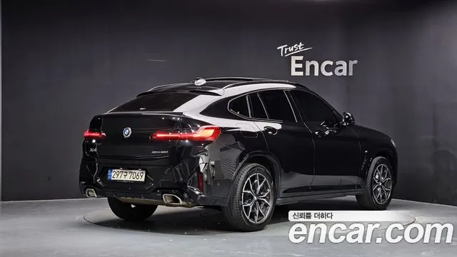 Фотография автомобиля — BMW X4 G02
