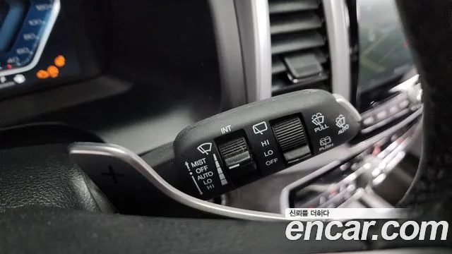 KG_Mobility_Ssangyong Rexton All Rexton Дизель 2.2 4WD — Фото автомобиля 18