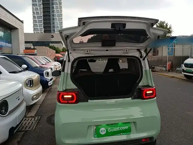 Wuling Hongguang Mini EV — Фото автомобиля 18