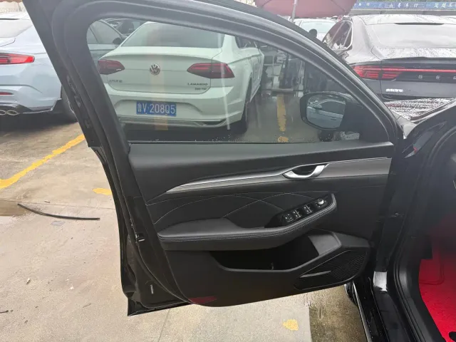 Geely Xingrui — Фото автомобиля 4