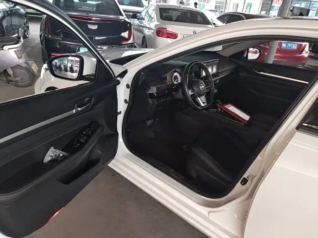 Nissan Teana — Фото автомобиля 11