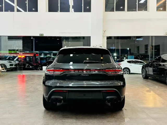 Porsche Macan — Фото автомобиля 5