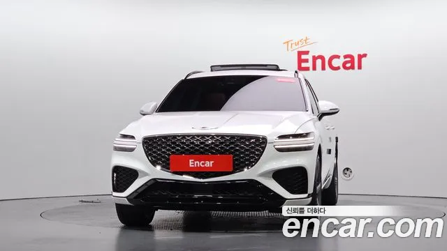 Genesis GV70 — Фото автомобиля 3
