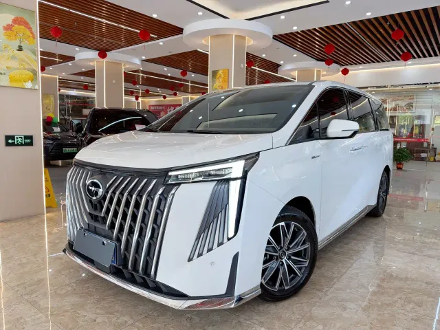 Фотография автомобиля — GAC Trumpchi M8