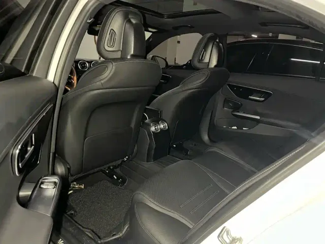 Mercedes-Benz C-Class — Фото автомобиля 8