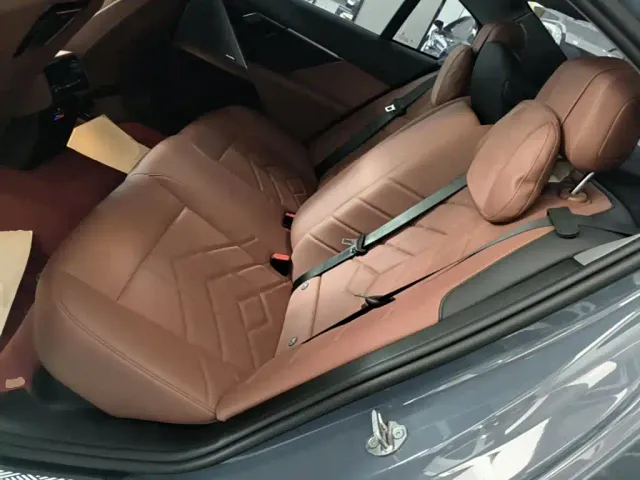 BMW BMW 5 Series 2024 530Li Leading M Sport Package — Фото автомобиля 16