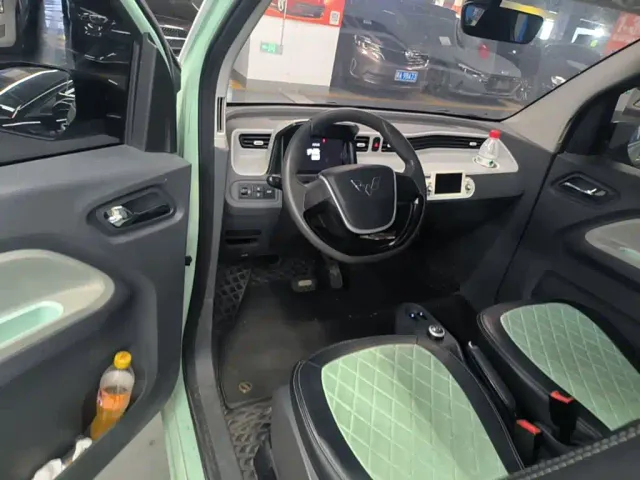 Wuling Hongguang Mini EV — Фото автомобиля 9