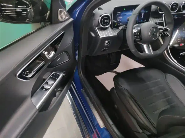 Mercedes-Benz C-Class — Фото автомобиля 15