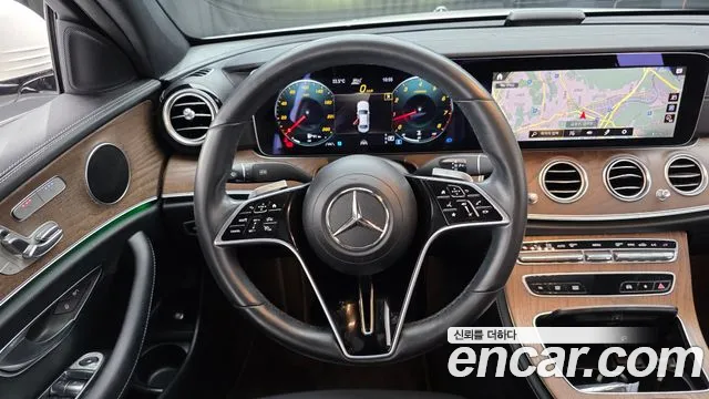 Mercedes-Benz E-Class W213 — Фото автомобиля 19