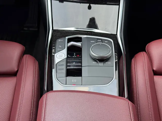 BMW 3 Series — Фото автомобиля 11