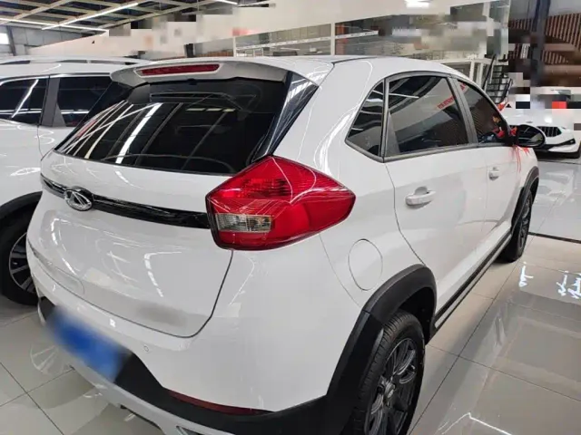 Chery Tiggo 3x — Фото автомобиля 6