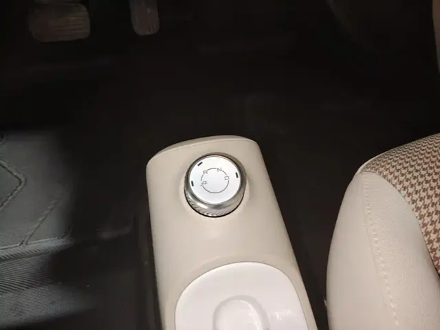 Wuling Hongguang Mini EV — Фото автомобиля 13